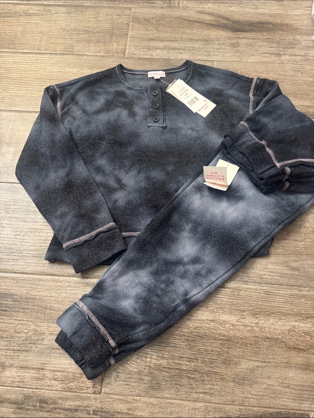 Design History Kids Black & Gray Tie-Dye Henley Top and Jogger Set